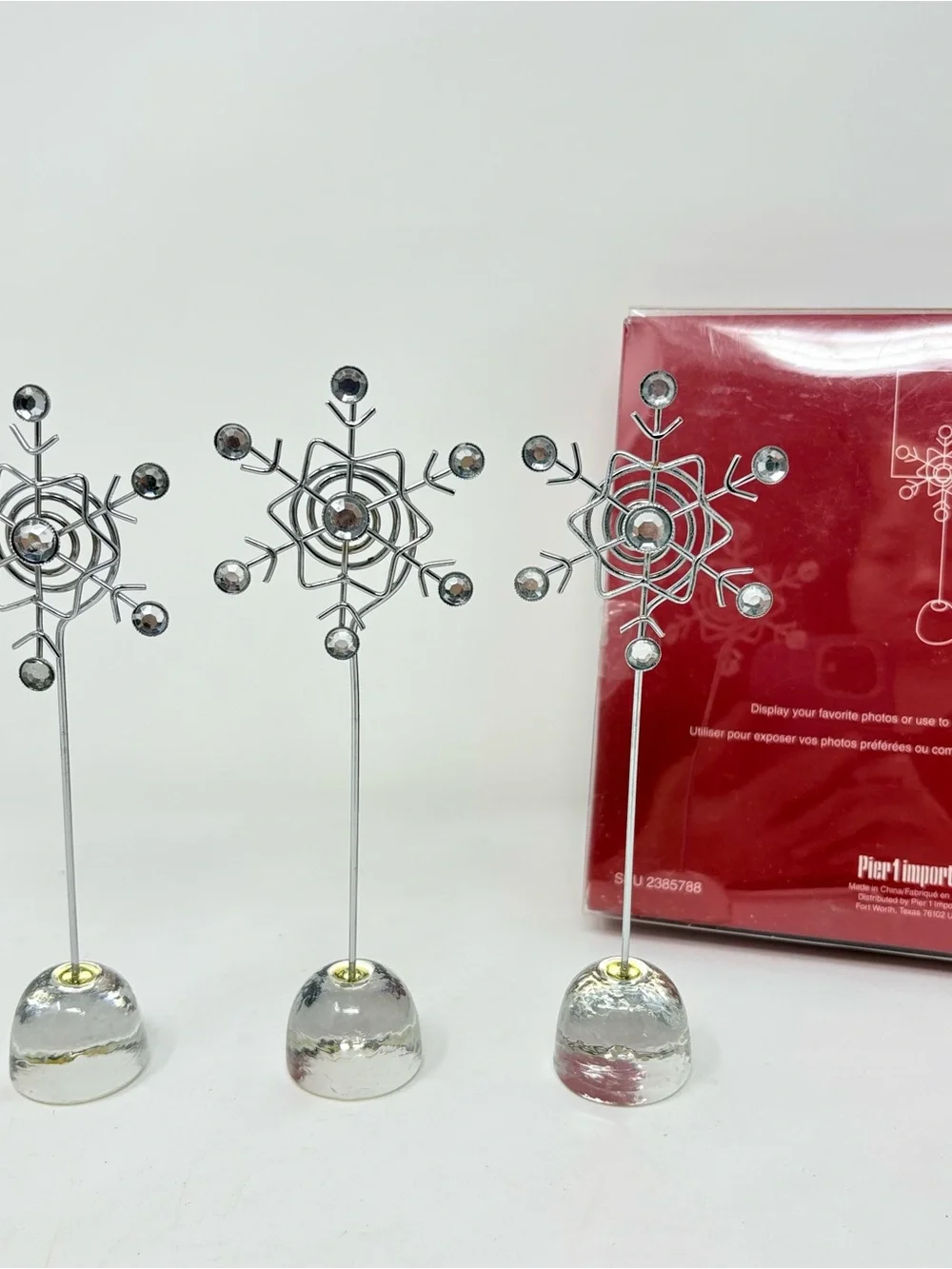 Pier 1 Imports Christmas Holiday Silver Snowflake Photo Holders New Set of 3